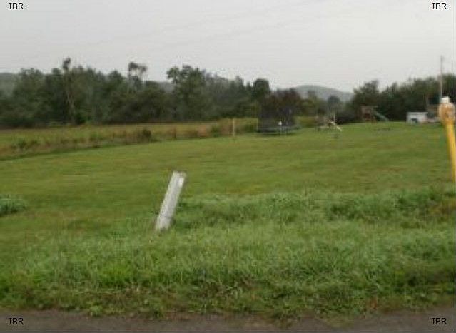 2nd image of 2948 W Creek Rd