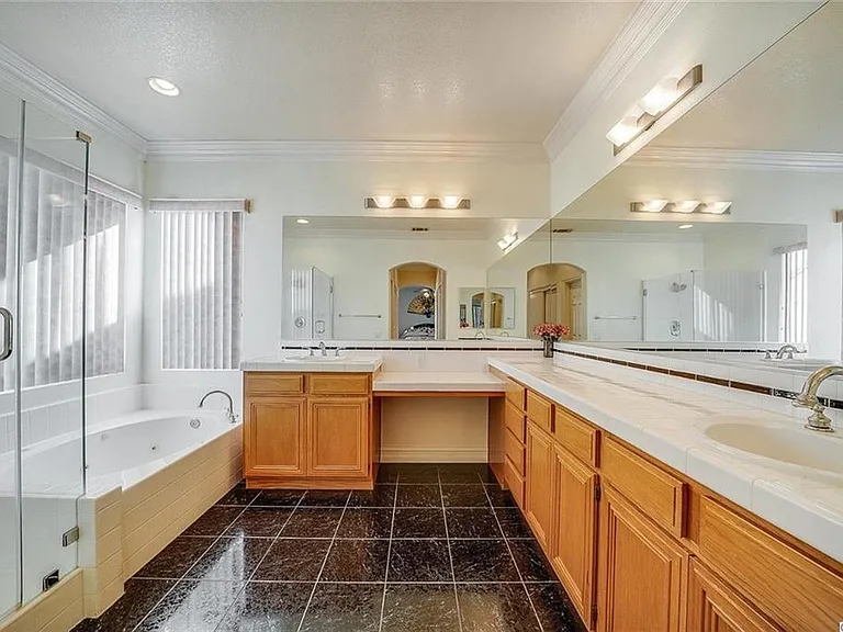 22840 Shell Dr — Photo 8