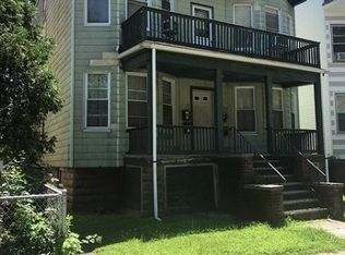 90 N Park St, East Orange, NJ 07017