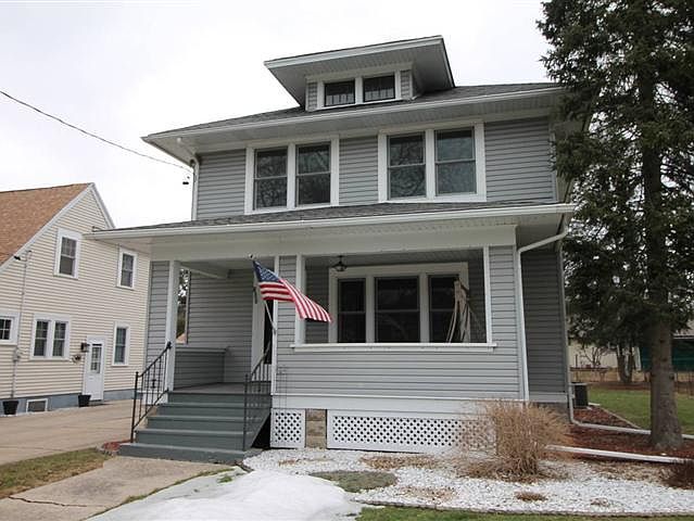1st image of 722 Eisenhower Ave