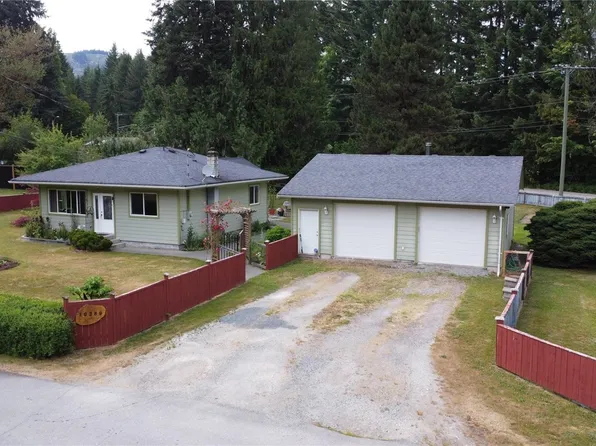 10289 Tamea Rd, Cowichan Valley, BC V0R 1Y0