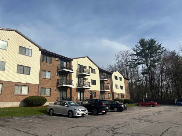 124 MAMMOTH Road #206, Hooksett, NH 03106