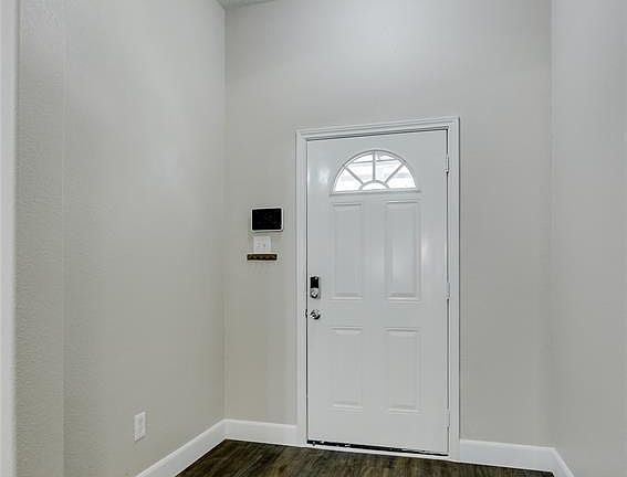 4th image of 1446 Sax Leigh Dr