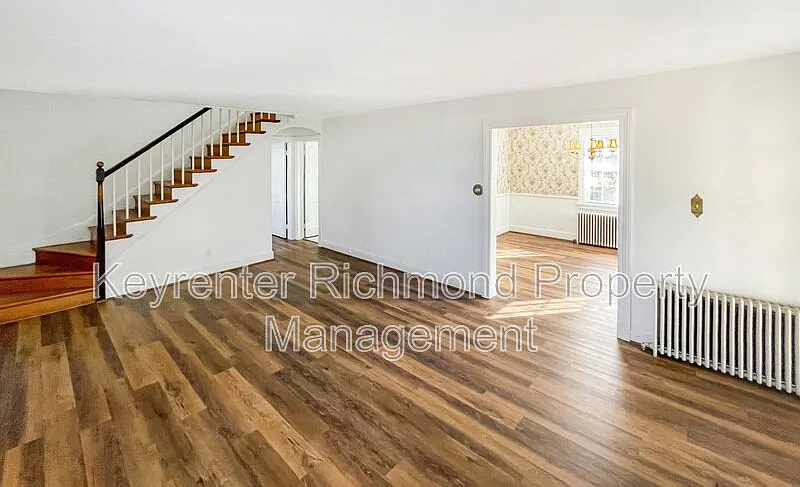 3 bed, 2.0 bath, 1475 sqft, $2,300 — Photo 3