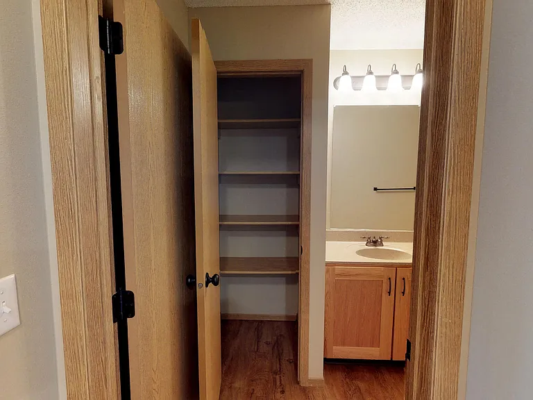 Oakmont Estates — Photo 71