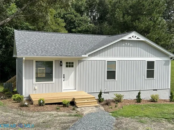 134 Rabbit Run, Saluda, VA 23149