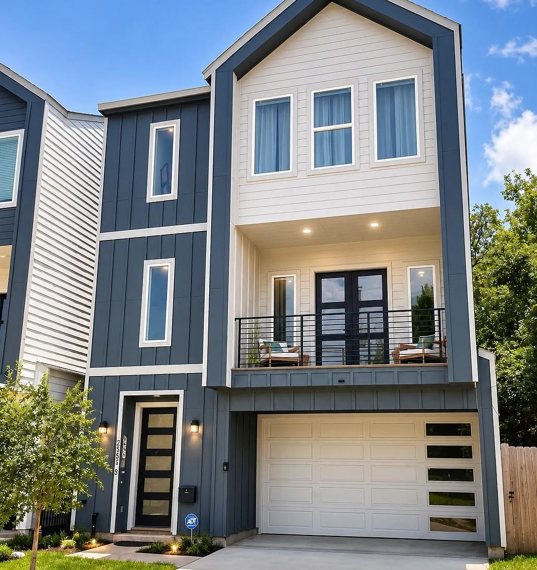 3 bed, 3.5 bath, 1904 sqft, $3,200 — Photo 1