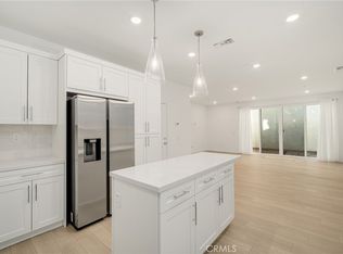 429 Willow Run Ln, Carson, CA 90745