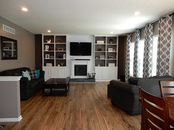 2nd image of 7891 Highbrook Dr