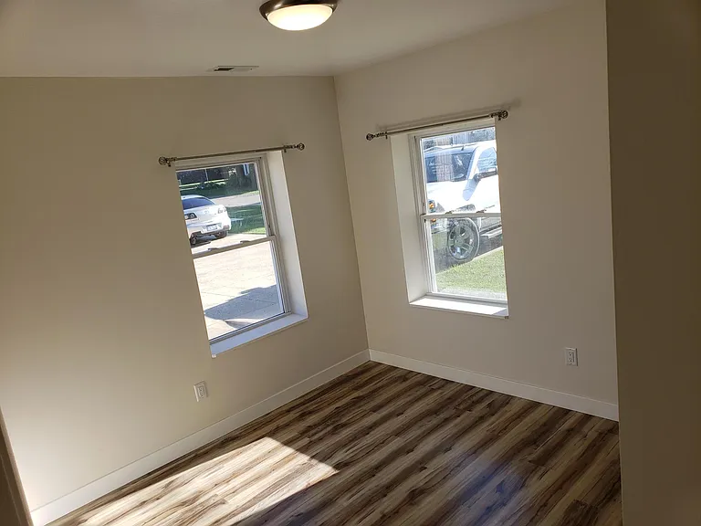 212 N Dyckman St #2 — Photo 21