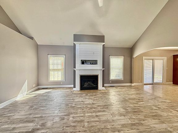 5th image of 7777 Scottsdale Dr
