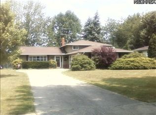 30071 Rickey Ln, Wickliffe, OH 44092