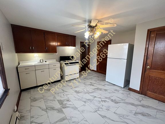 3rd image of 950 Penn Ave #4