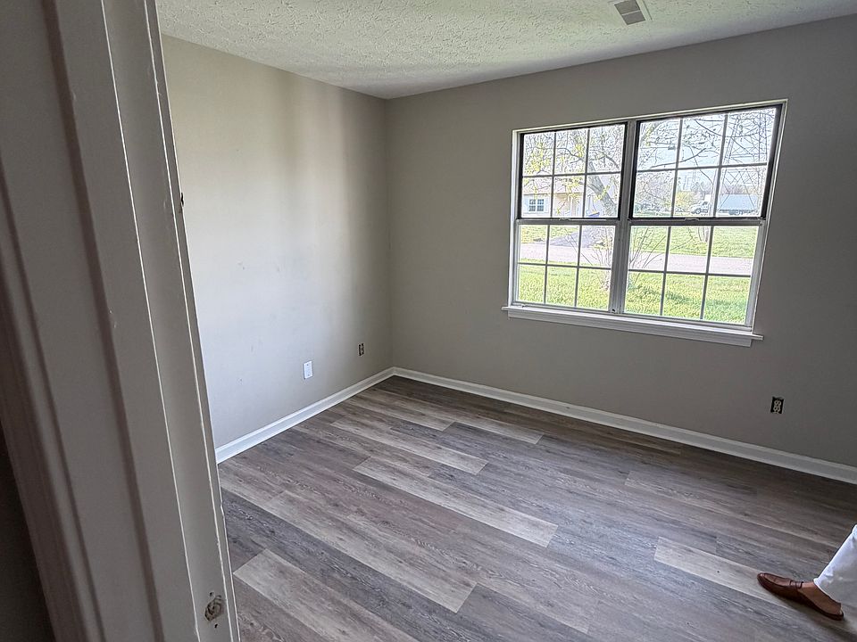 1st image of 134 Lower Stone Ave #A