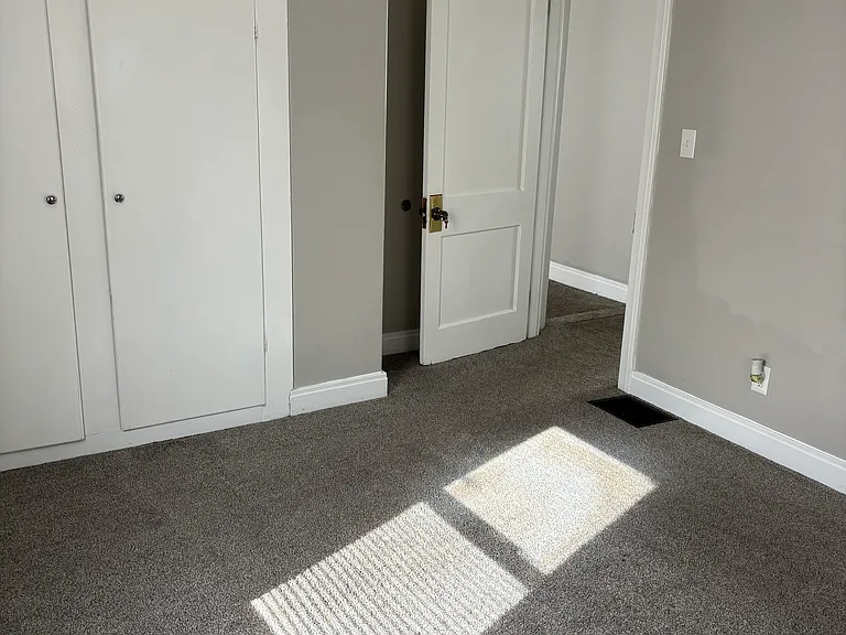 332 Inverness Ave — Photo 5