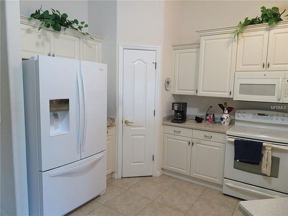 5th image of 5935 Ibis Ct