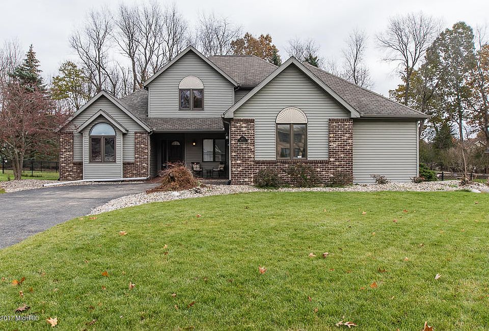 1st image of 143 Westchester Way
