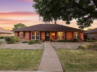 2208 Valley Ml, Carrollton, TX 75006