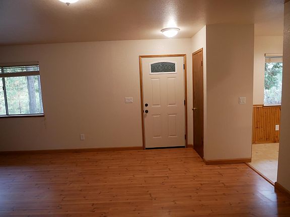 4th image of 5313 Wooded Glen Dr