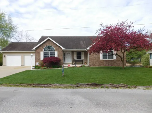 5321 & 5301 N Honeysuckle Rd, Olney, IL 62450