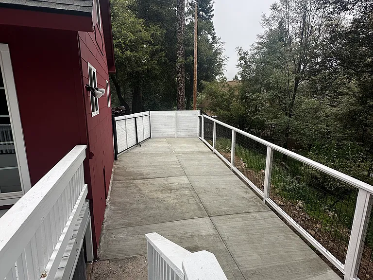 21932 Crest Forest Dr — Photo 9