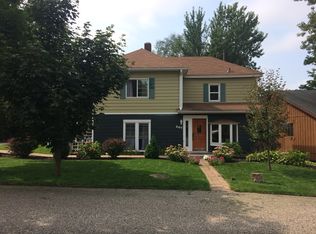 207 Locust St N, Prescott, WI 54021