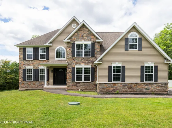 129 Doria Dr, Blakeslee, PA 18610