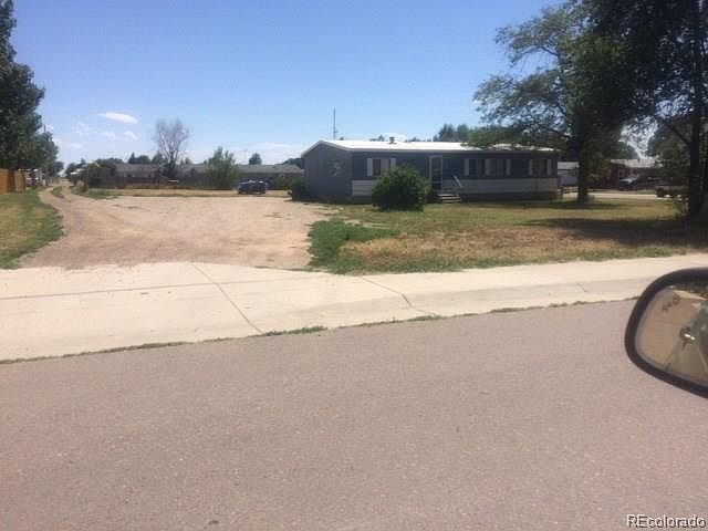 2nd image of 570 3rd Ave