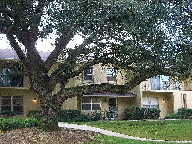 1st image of 886 Park Lake Cir #66