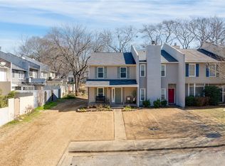 518 Heritage Ct, Auburn, AL 36830