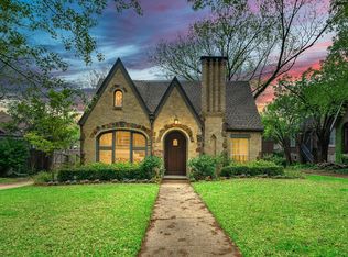 915 Cordova St, Dallas, TX 75223