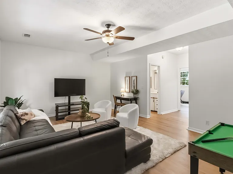 Hunters Branch Ct — Photo 9