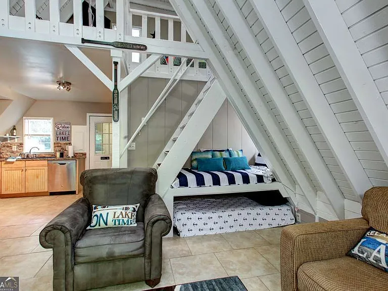 502 Bentwood Dr — Photo 13