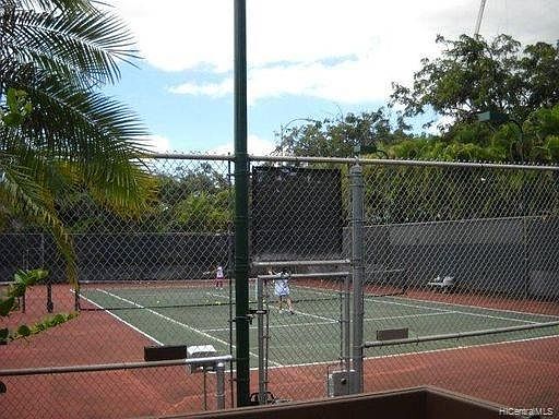 2nd image of 98-1738 Kaahumanu St APT D