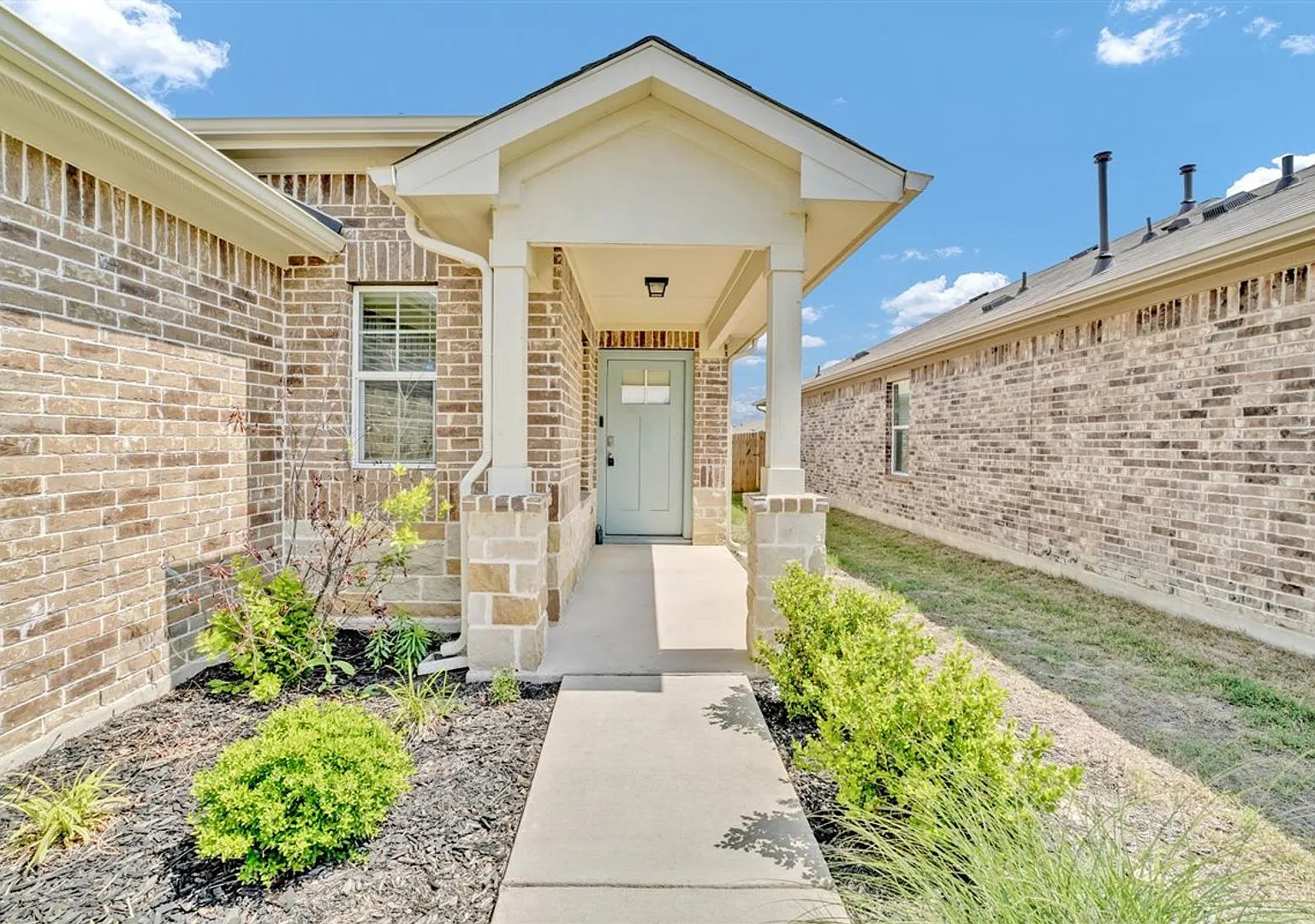 1425 Fairhaven Gtwy, Georgetown, TX 78626 — Photo 2