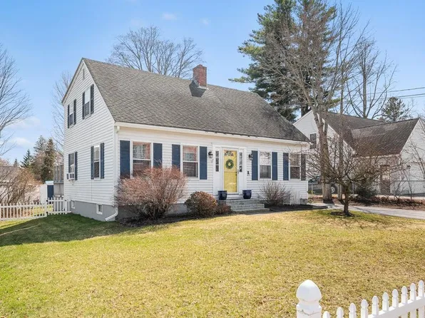 25 Clinton Street, Concord, NH 03301-2305