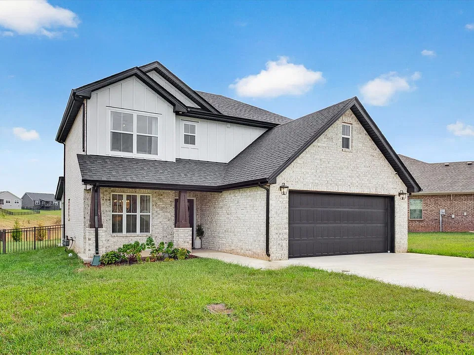 322 Frontier Dr