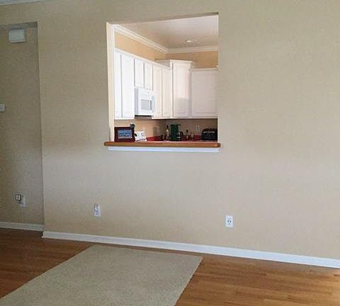 4th image of 553 E Avocet Dr