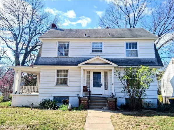 1419 E 76th St, Kansas City, MO 64131