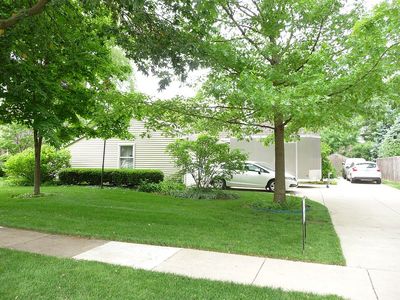 551 S Echo Ln, Palatine, IL, 60067