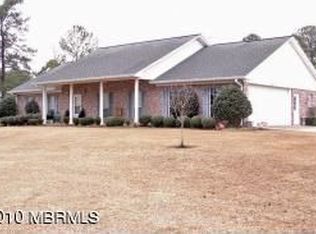 5647 Lockard Lake Rd, Meridian, MS 39305