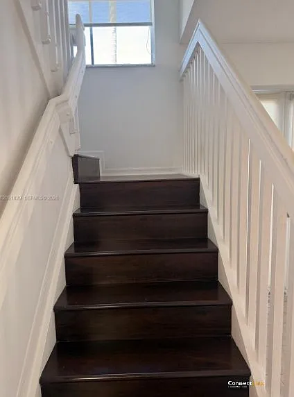 3 bed, 2.0 bath, $3,100 — Photo 2