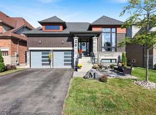 20 Birkdale Pl, Newmarket, ON L3Y0E2