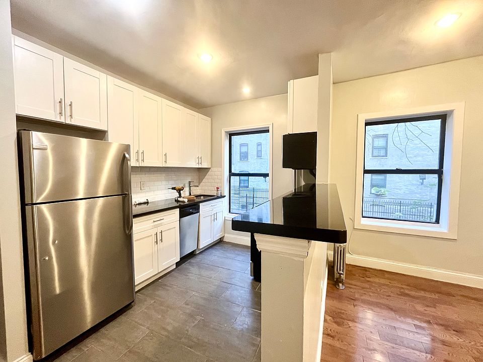 2nd image of 541 W 156th St APT 9