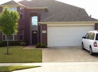 8412 Silverbell Ln, Fort Worth, TX 76140