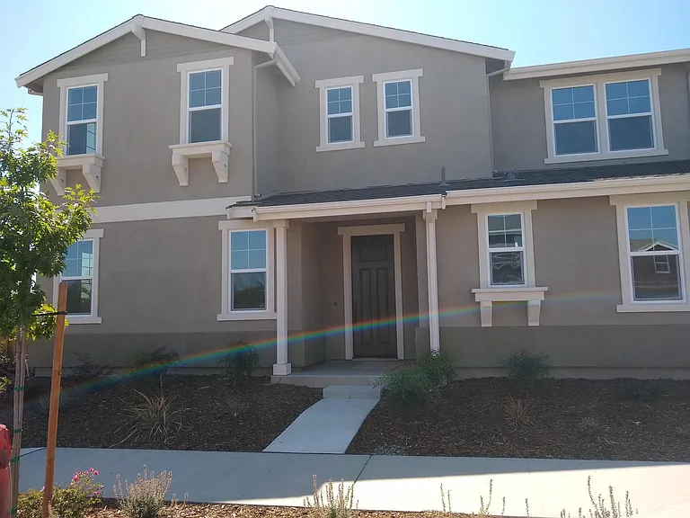 2300 Spitfire Way — Photo 2
