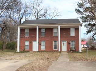 216 Sycamore St, Newbern, TN 38059