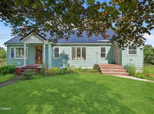 138 Milanville Rd, Beach Lake, PA 18405