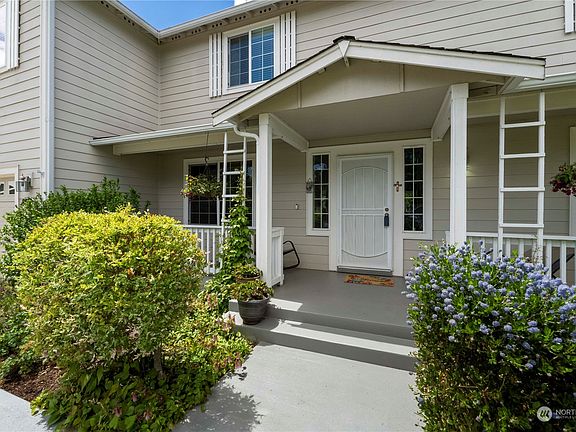 5th image of 8112 14th Avenue E