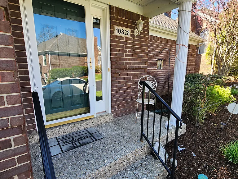 10828 Glenway Pl — Photo 2